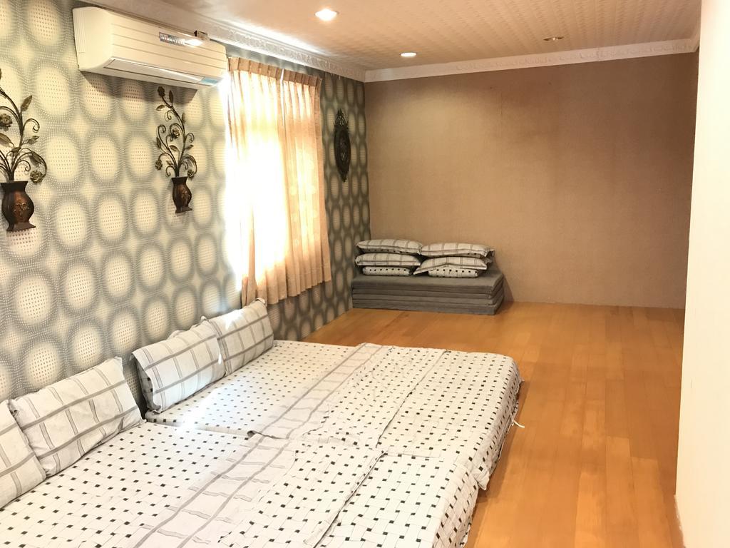 Hefeng Ting Homestay ย่านเมืองเก่าเฮ้งชุน ภายนอก รูปภาพ